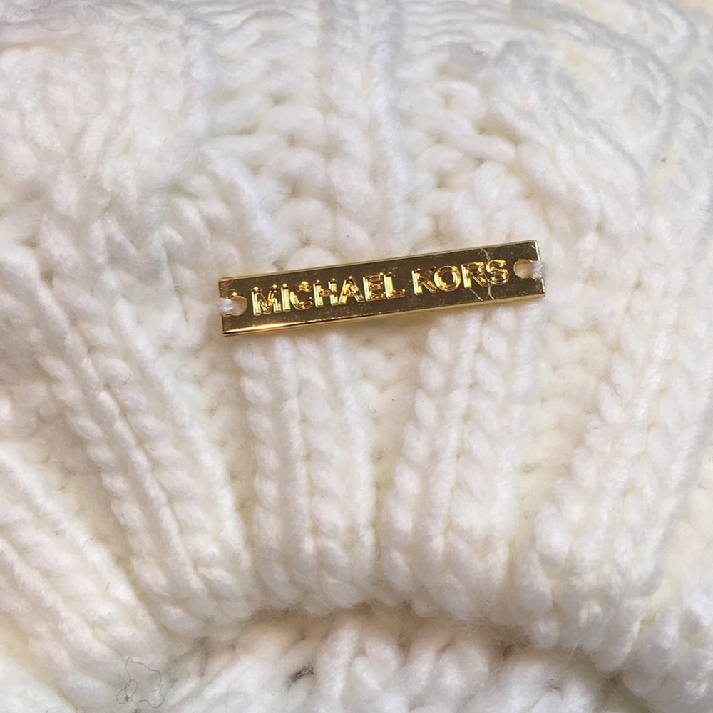 Michael Kors Cream Beret - Picture 4 of 5